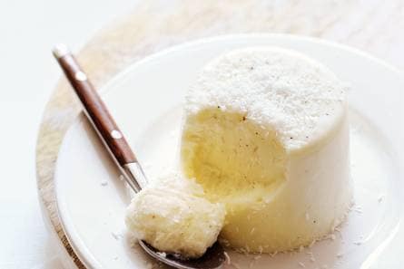 Kokos panna cotta