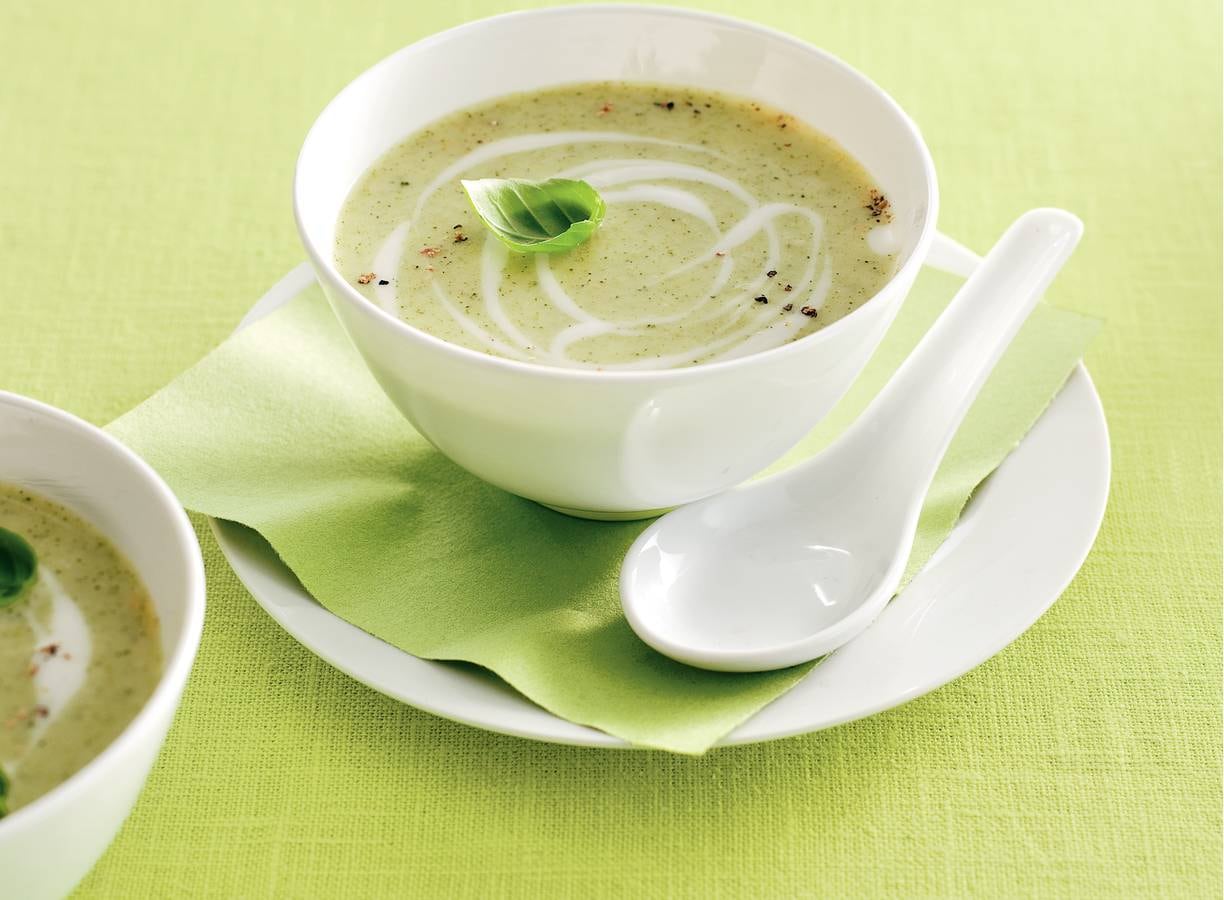 Broccolisoep met sojaroom