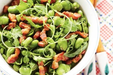 Tuinbonen-kruidensalade