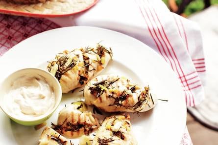 Rozemarijnkip met aioli