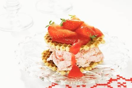 Aardbeienyoghurtijs