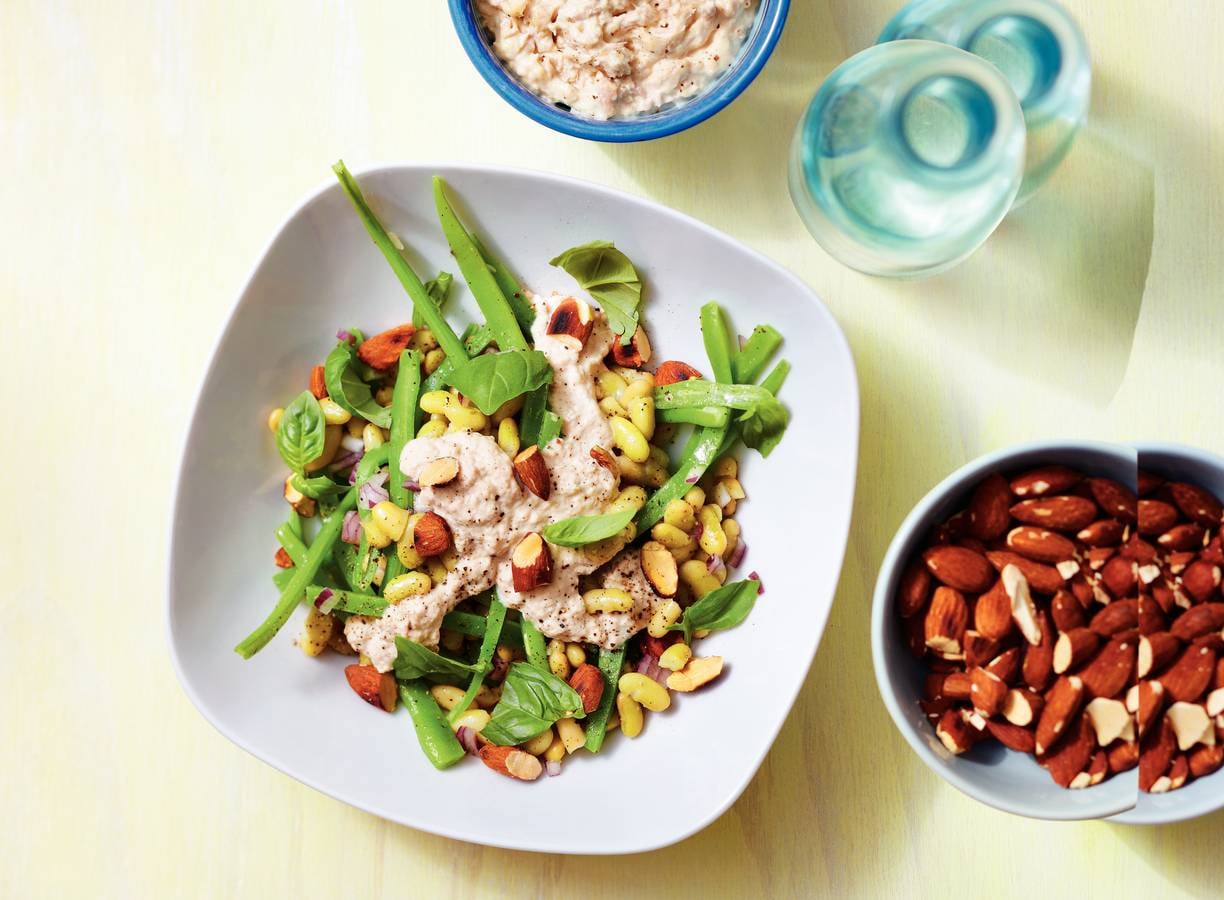 Bonensalade met tonijn en amandelen