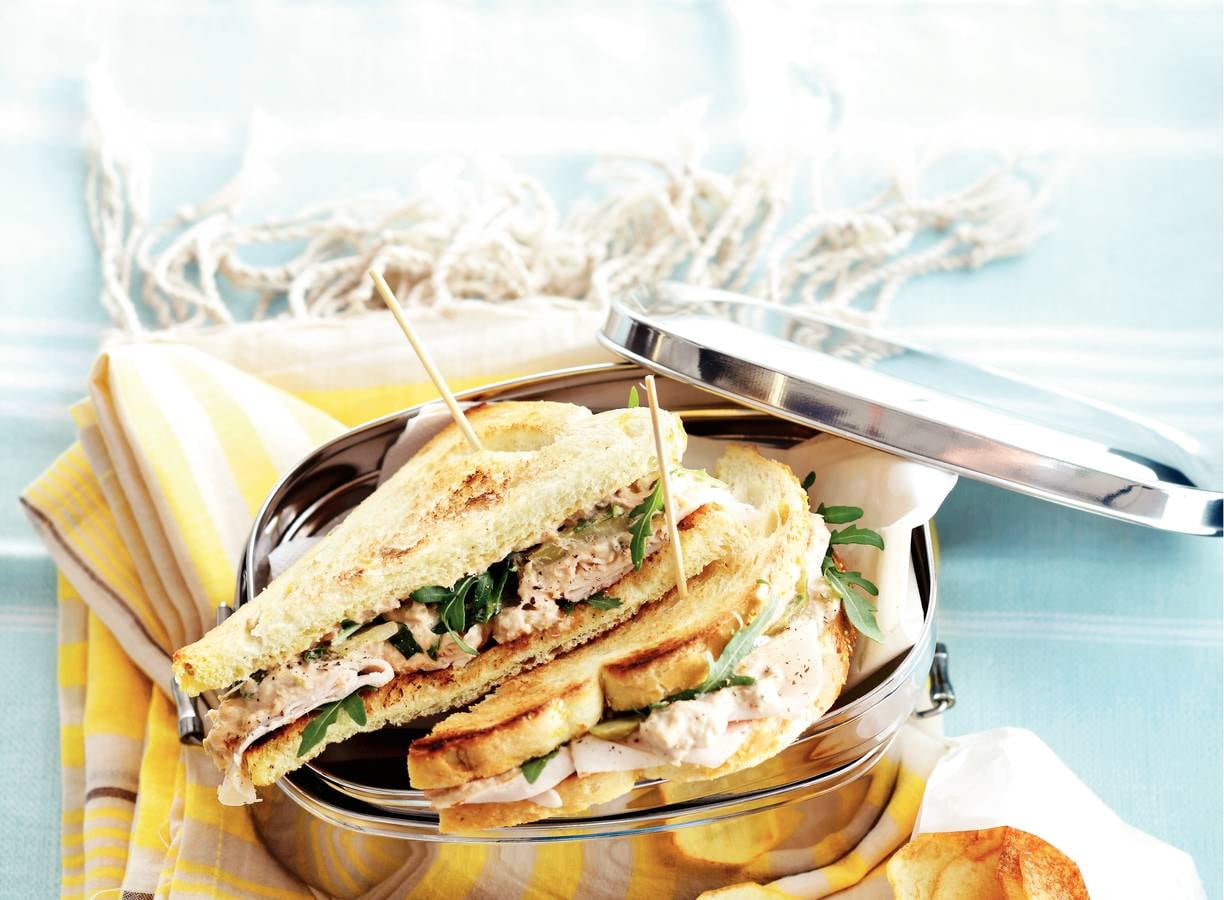 Sandwich pollo tonato