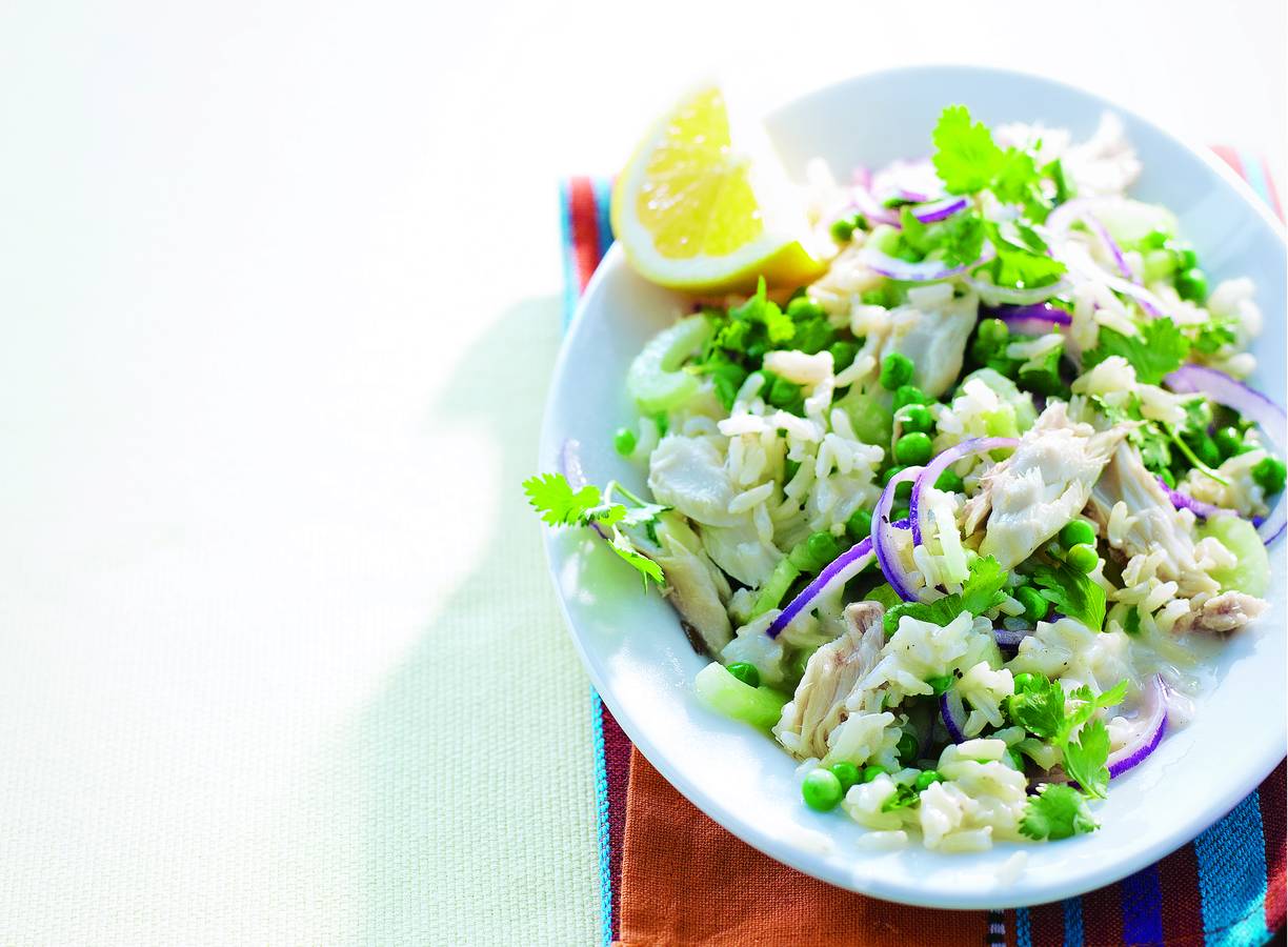 Rijstsalade met makreel