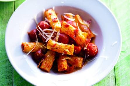 Pipe rigate all'amatriciana