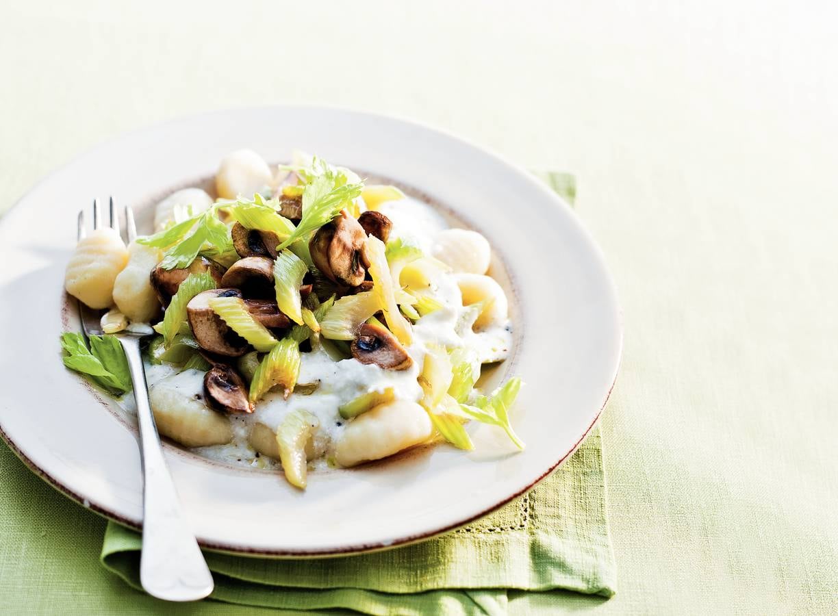 Gnocchi, ricotta en selderij