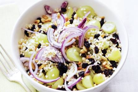 Bulgur met druiven en pijnboompitten