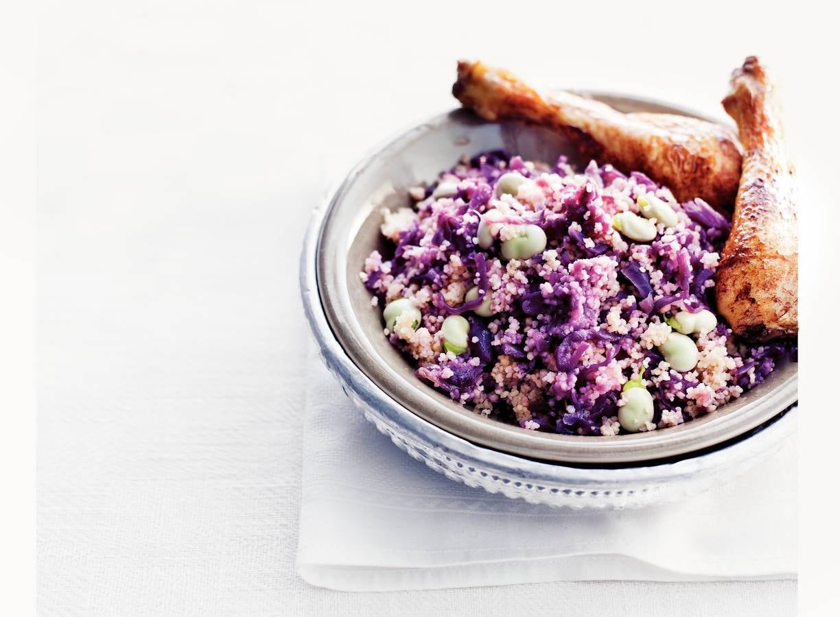 Ovendrumsticks met rodekoolcouscous