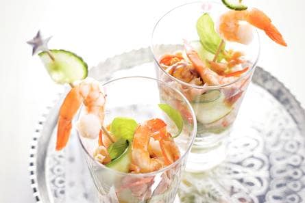 Garnalencocktail met rode peper en komkommer