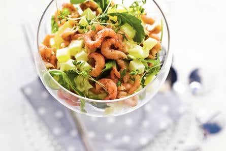 Garnalencocktail met aardappel en rucola