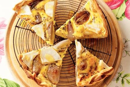 Geitenkaasquiche met honing