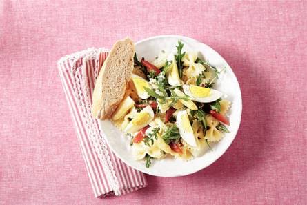 Pastasalade met ei