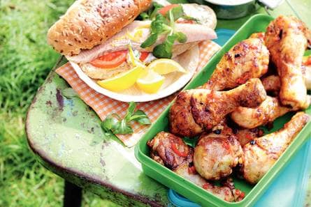 Piri piri drumsticks met tzatziki