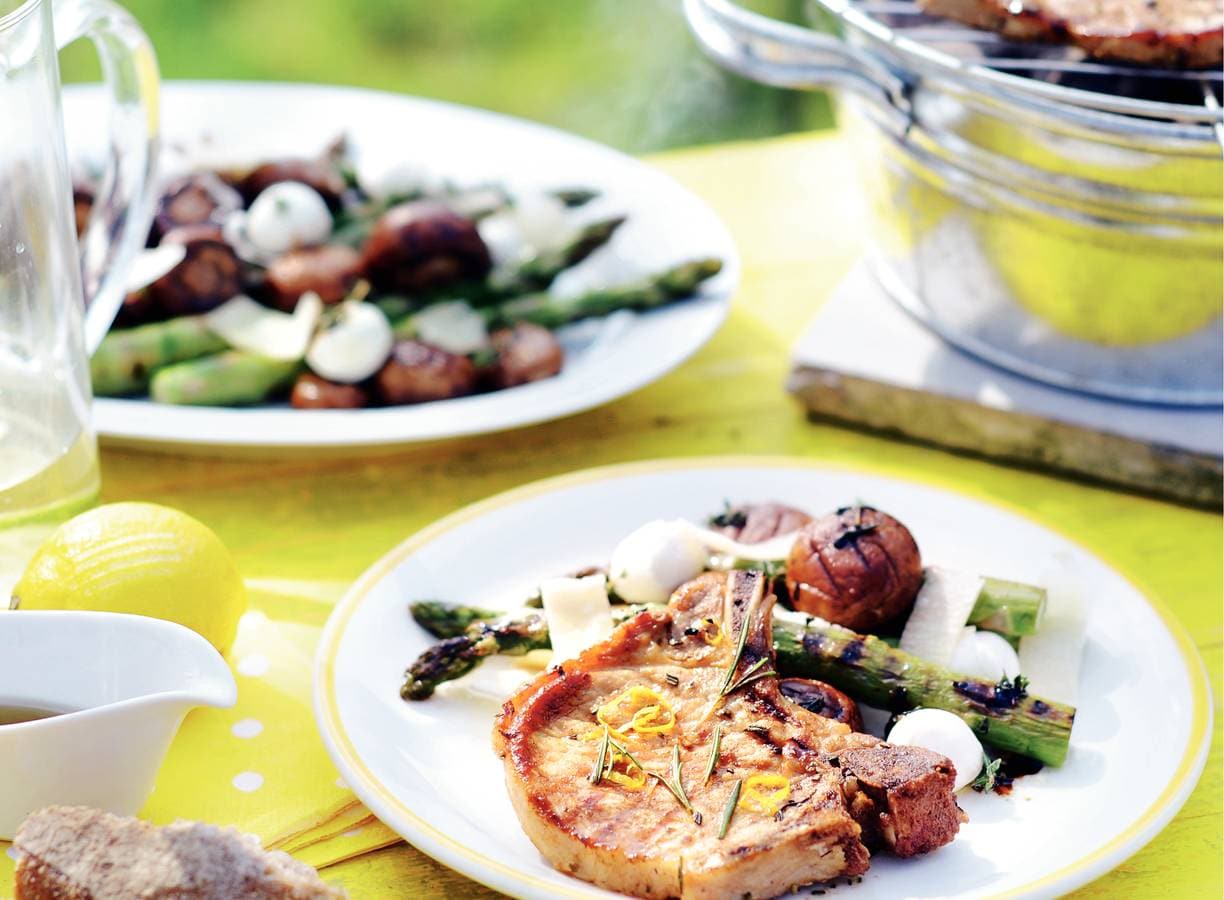 Ribkarbonades met rozemarijn