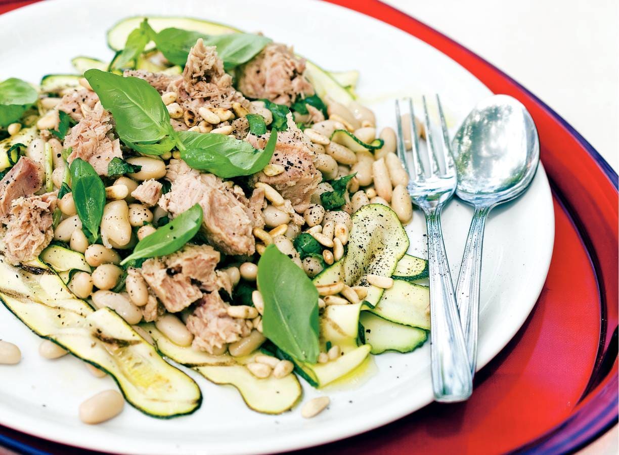 Courgettesalade met tonijn