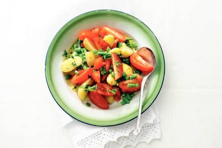 Tomaat-krielsalade