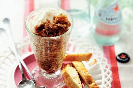 Hazelnootcantuccini met koffiegranita