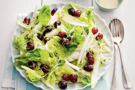 Witlofsalade met druiven