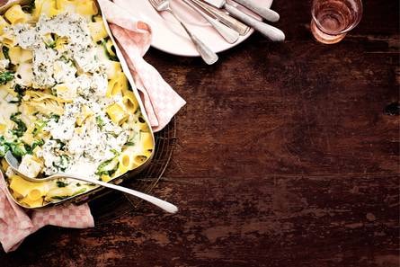 Rigatoni met spinazie, venkel en kaas
