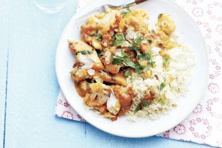 Snelle kip korma met bloemkool