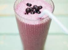 Supersnelle smoothie met drie soorten fruit. Goedemorgen!