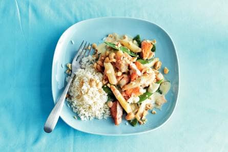 Aspergeroerbak met zalm