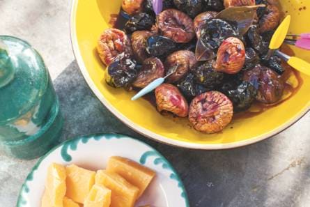 Fruit in wijnsiroop