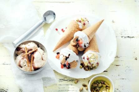 Pecan-karamelijs en marssaus