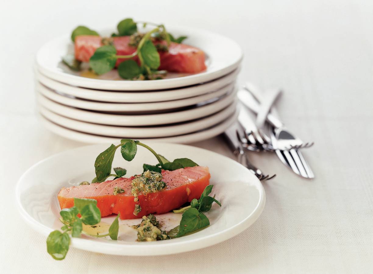Zalmsteak met waterkerspesto