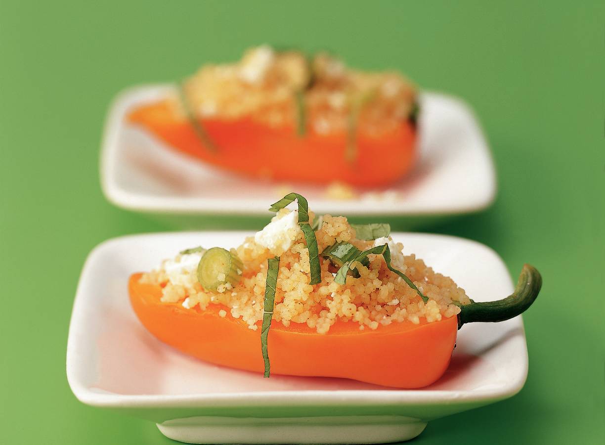 Minipaprika's gevuld met couscous