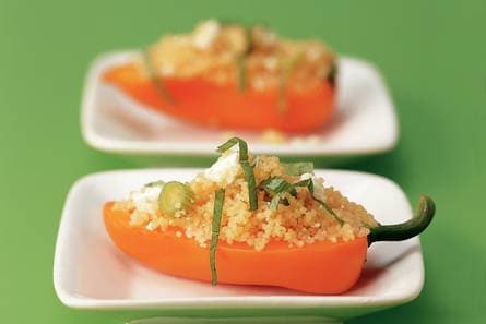 Minipaprika's gevuld met couscous