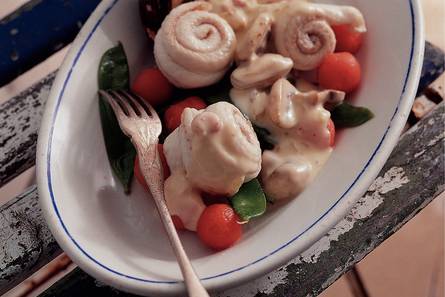 Tongfilets met garnalen en champignons