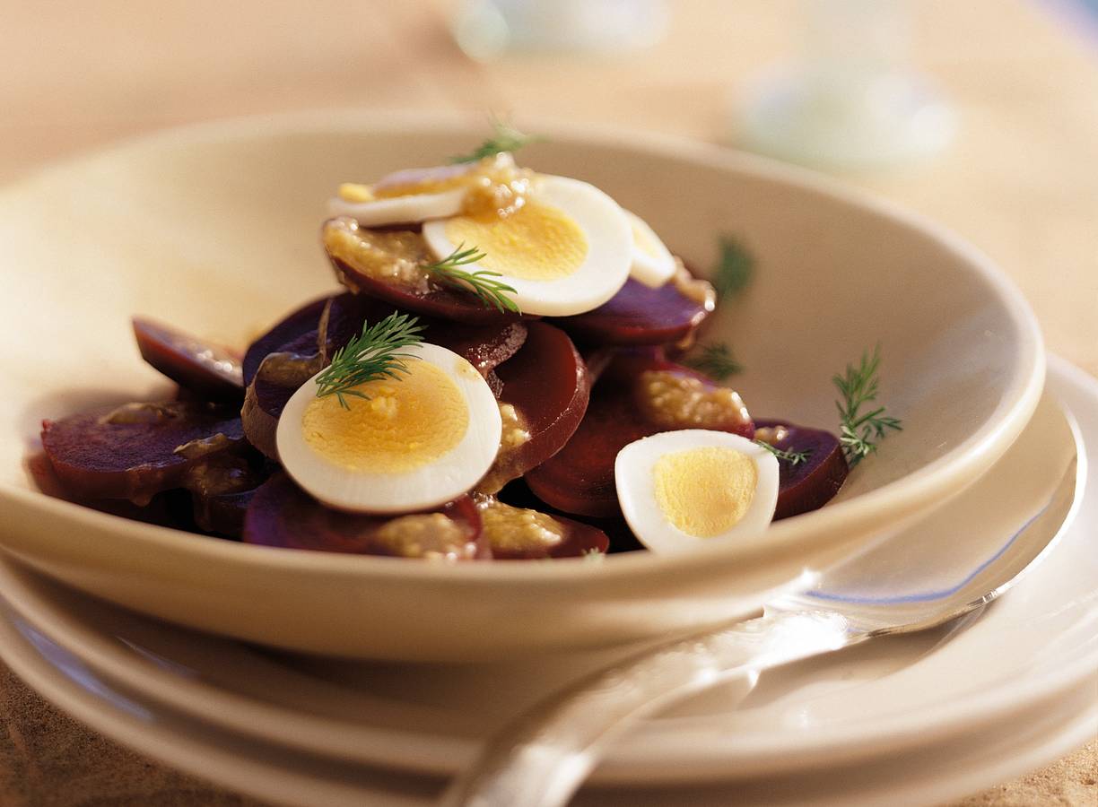Bietensalade met walnoten