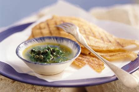 Gegrilde tong met kappertjessaus