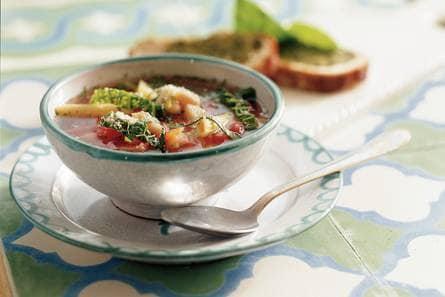 Minestrone tomaten-groentesoep