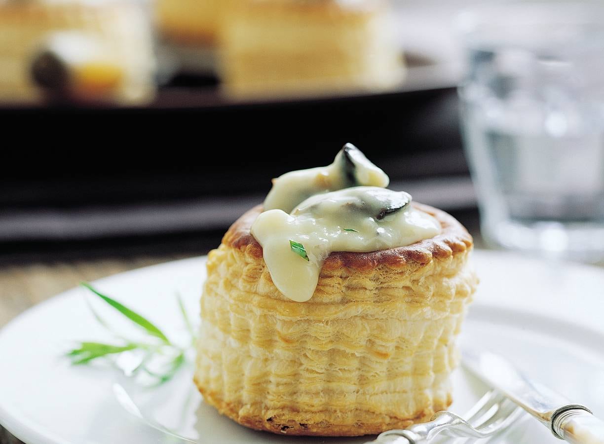 Pasteitjes met gebakken slakjes