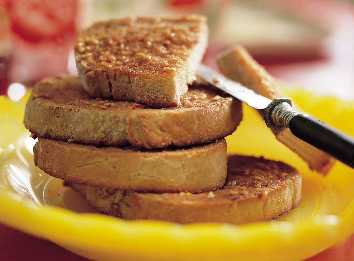Geroosterd tomatenbrood