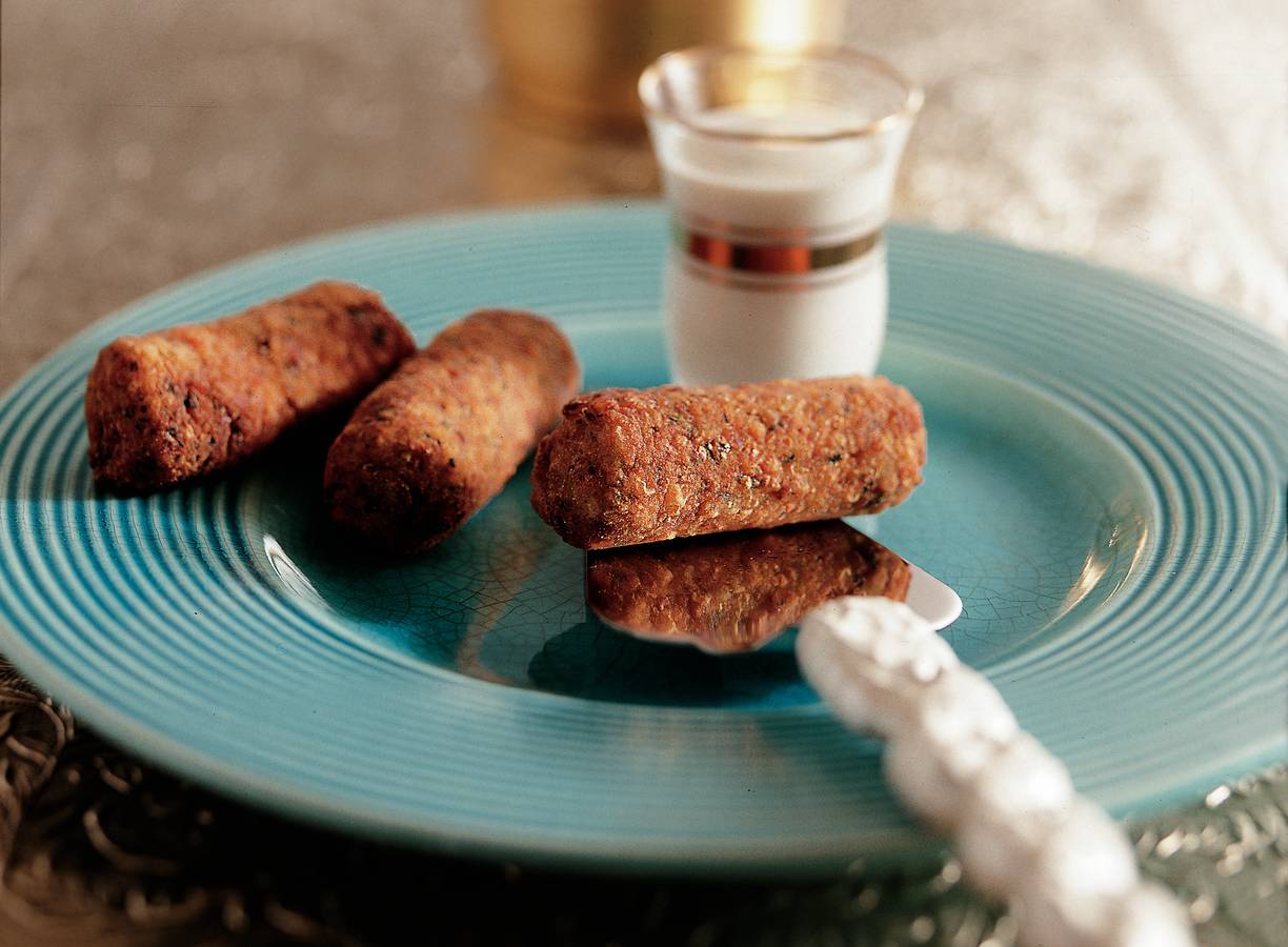 Wortelkroketjes met yoghurt-knoflooksaus