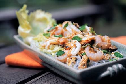 Zeevruchtensalade met sesamdressing