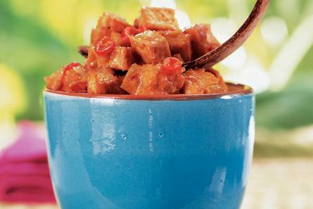 Gebakken tahoe met warme sambalsaus