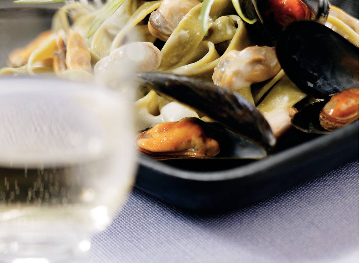 Tagliatelle met mosselen en citroengras-roomsaus