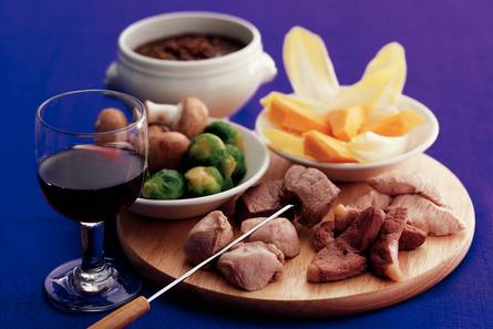 Rodewijn-wildfondue met linzen