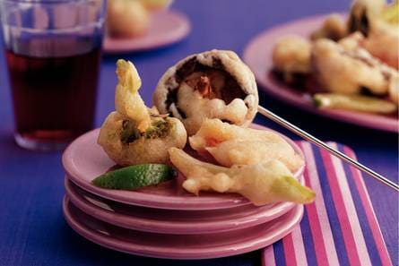 Groentetempura met sojasaus