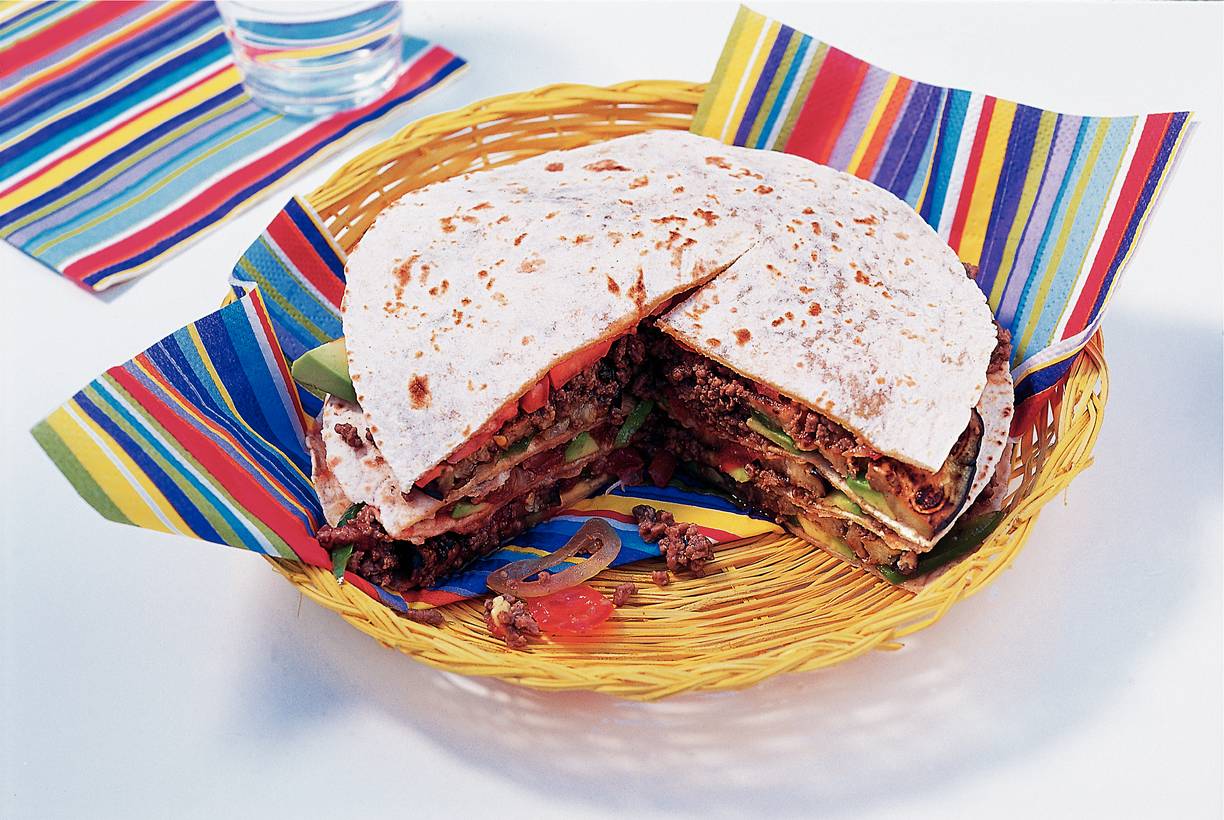 Hartige Mexicaanse stapeltaart