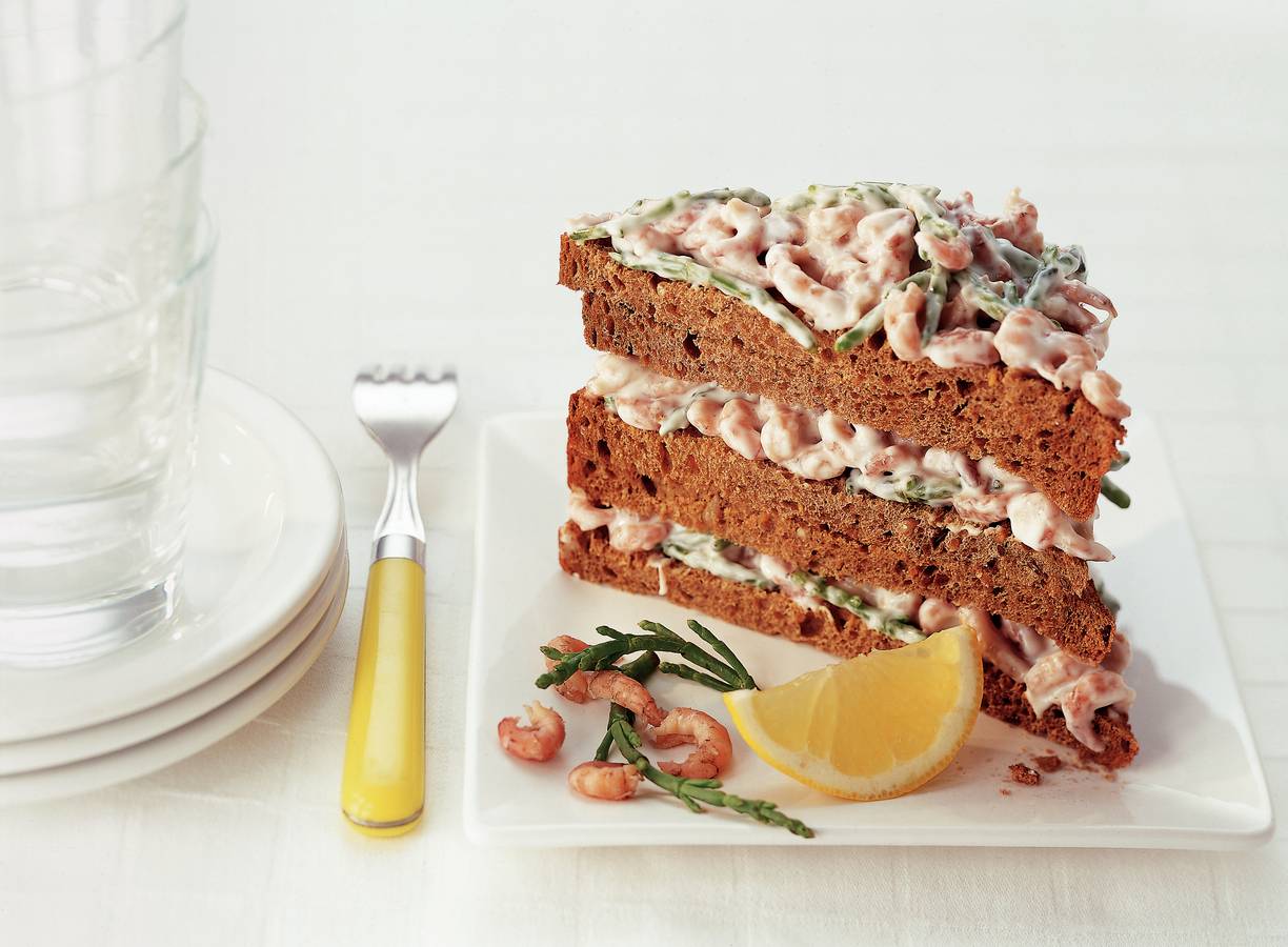 Waldkornsandwich met garnalen-zeekraalsalade