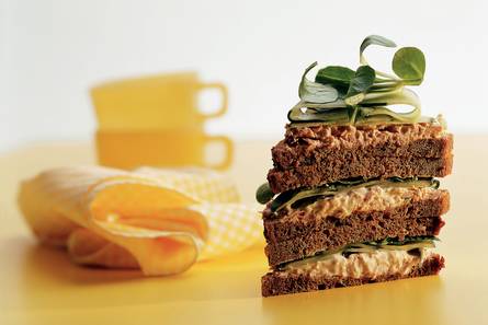 Sandwich met tonijn-citroensalade