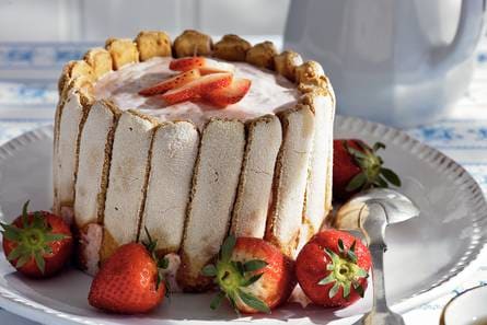 Aardbeiencharlotte