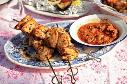 Kipkebabs met tapenade