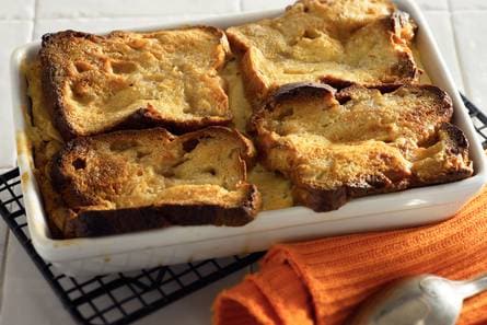 Bread & but­ter­pud­ding met ba­naan
