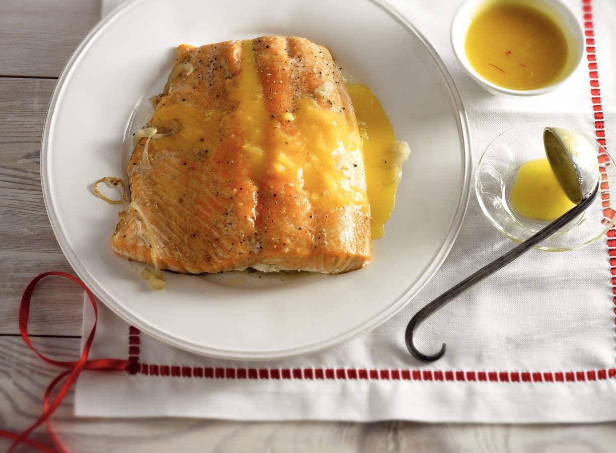 Zalmfilet met saffraansaus